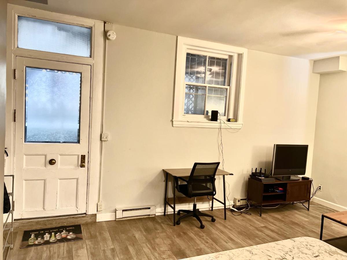 Mount Vernon Apartment Rear 巴尔的摩 外观 照片